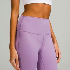 LULULEMON WUNDER UNDER HR TIGHT 28"  * WISTERIA PURPLE